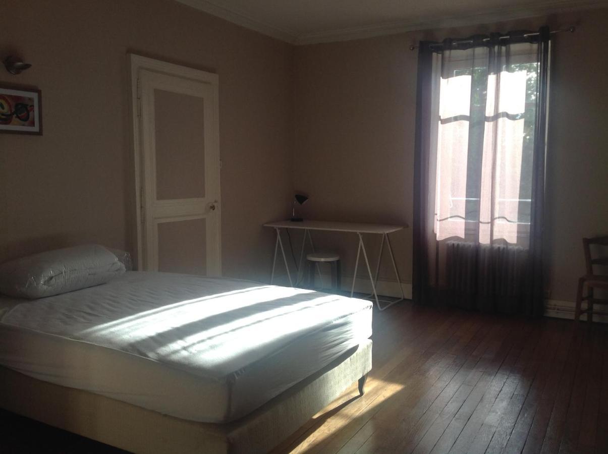 Appartement En Centre Ville Nevers Luaran gambar